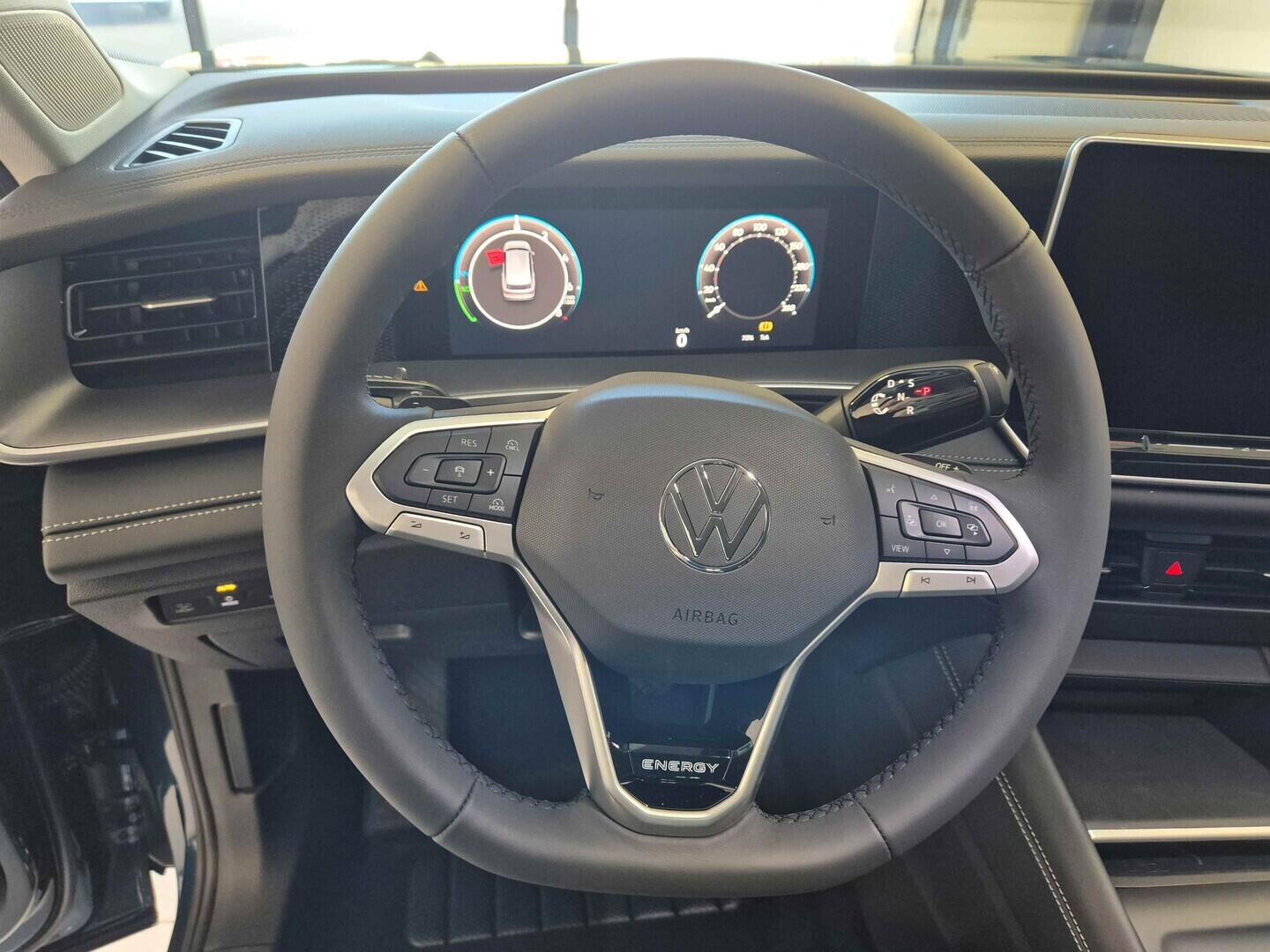 O621O04168_25.webp_Tayron People 1,5 TSI 150 kW eHybrid  kW