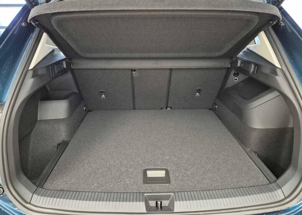 O621O04170_14.webp_Tiguan People 1,5 eTSI mHEV 110 kW 7 DSG