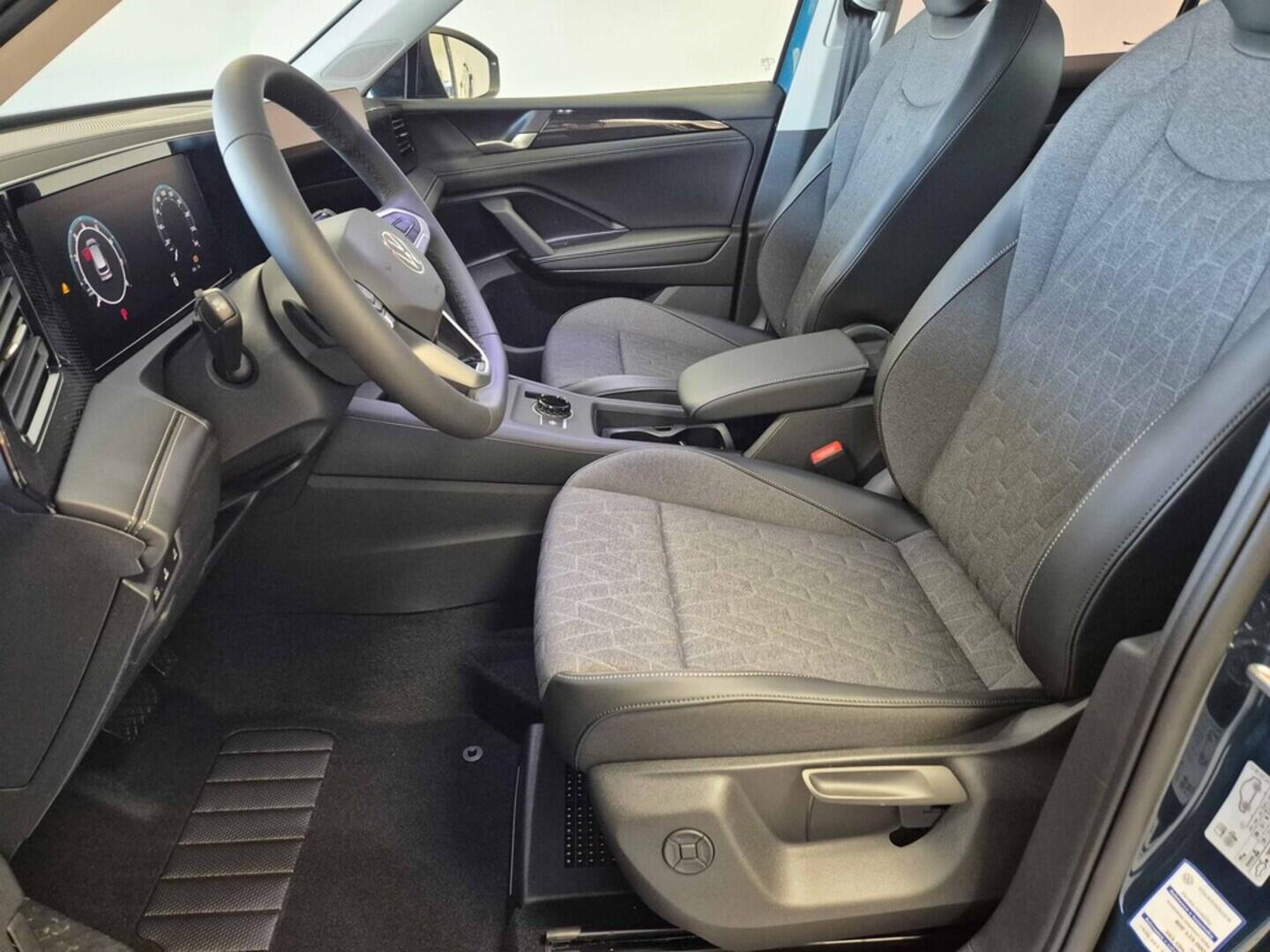 O621O04170_21.webp_Tiguan People 1,5 eTSI mHEV 110 kW 7 DSG