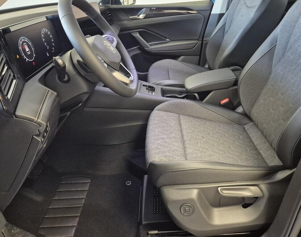 O621O04171_18.webp_Tiguan People 1,5 eTSI mHEV 110 kW 7 DSG