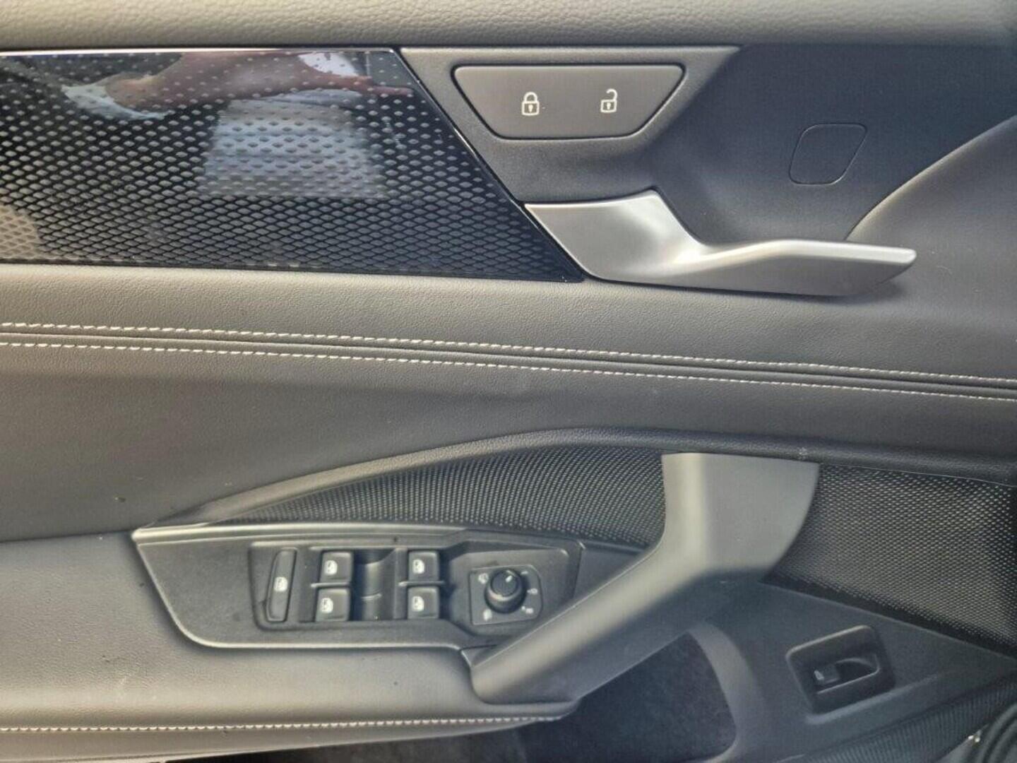 O621O04171_20.webp_Tiguan People 1,5 eTSI mHEV 110 kW 7 DSG