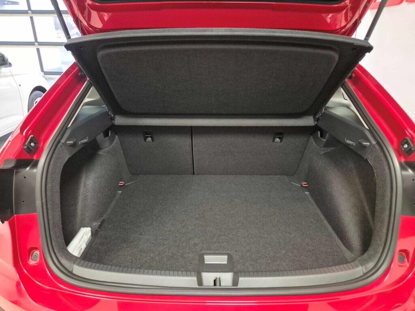 O621O04190_15.webp_Taigo Friends 1,5 TSI 110 kW 7 DSG