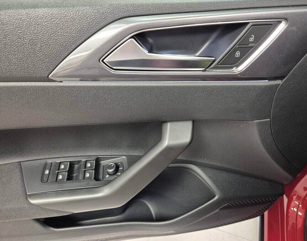 O621O04190_21.webp_Taigo Friends 1,5 TSI 110 kW 7 DSG