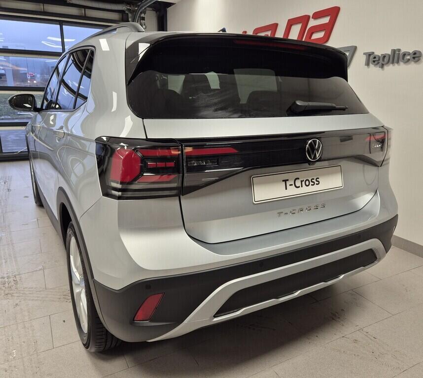 O621O04192_13.webp_T-Cross Friends  1.0 TSI 85 kW 7 DSG