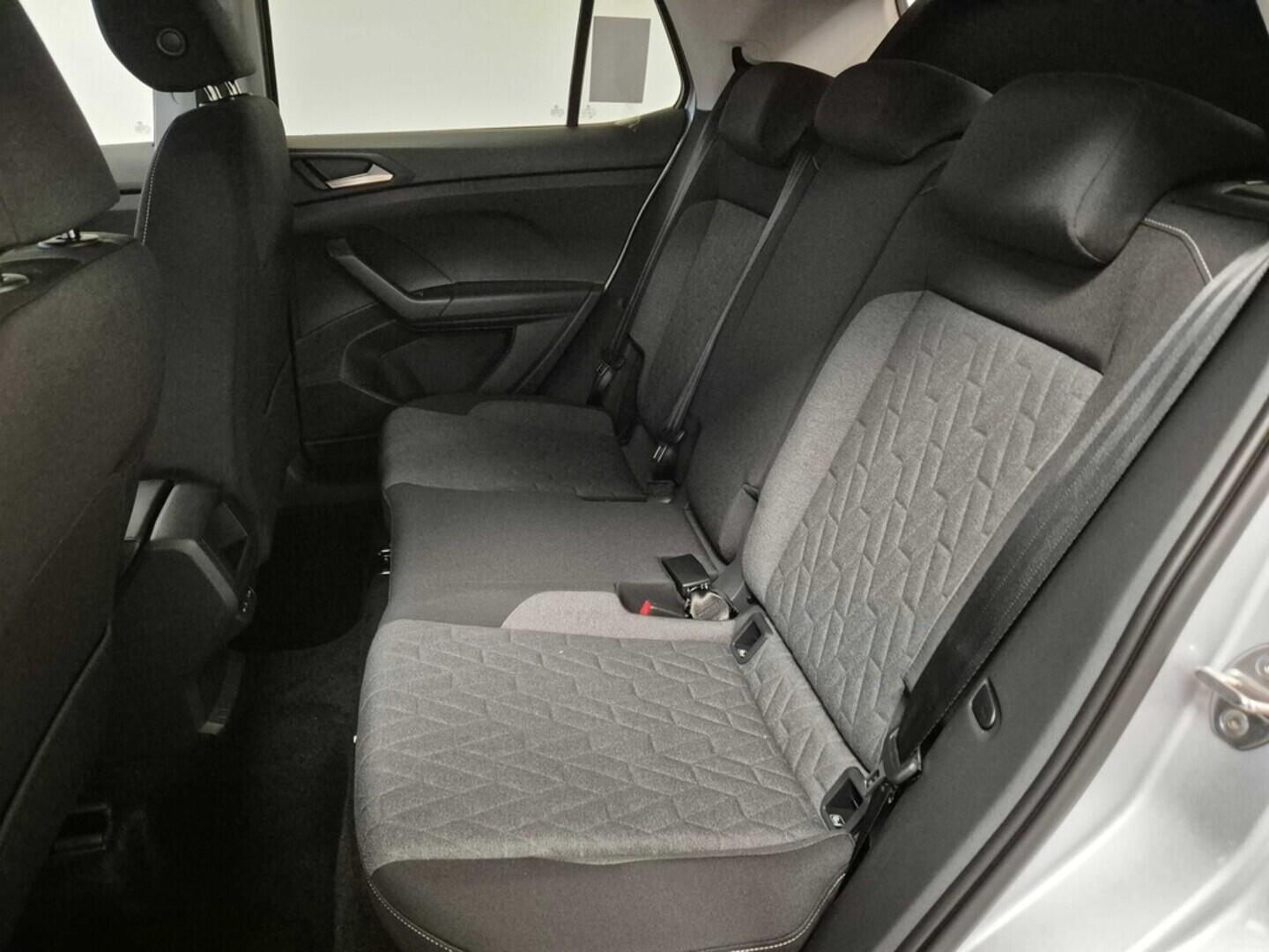 O621O04192_17.webp_T-Cross Friends  1.0 TSI 85 kW 7 DSG