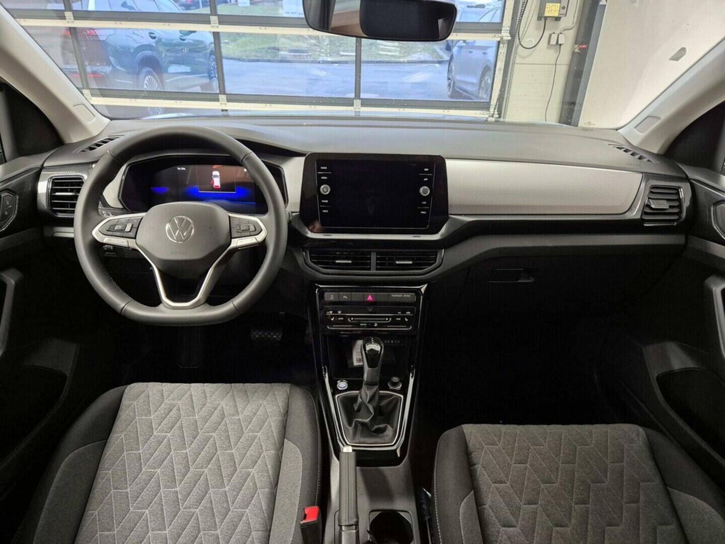 O621O04192_18.webp_T-Cross Friends  1.0 TSI 85 kW 7 DSG