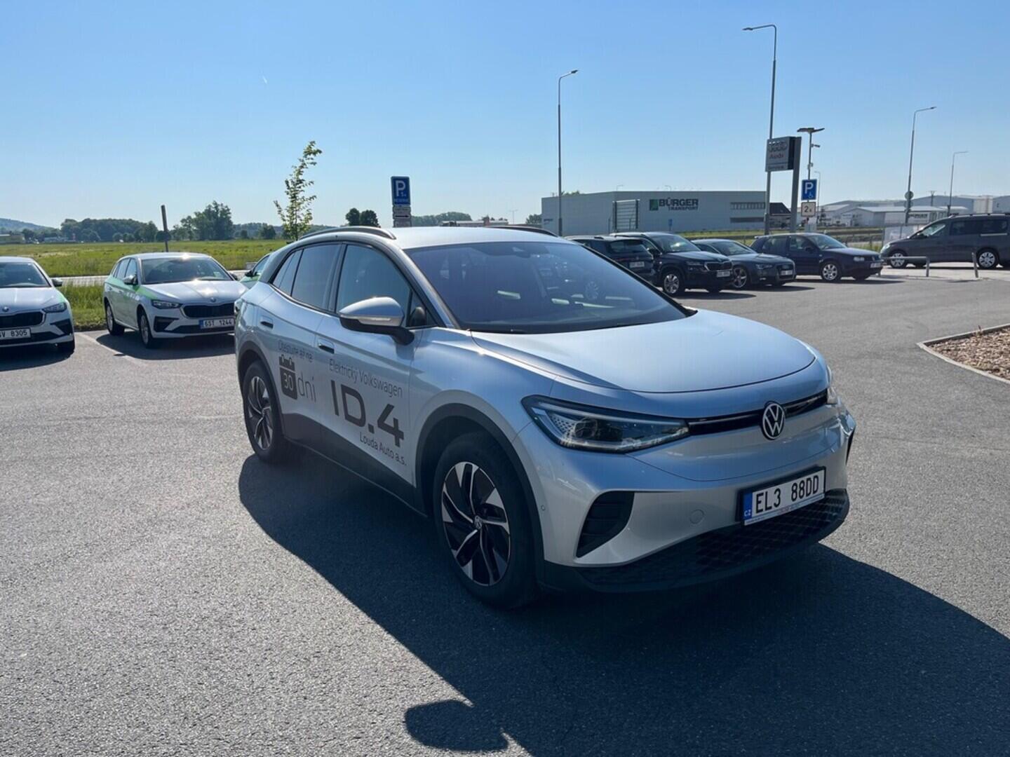 O621O04194_12.webp_ID.4 Pro People 4M 210 kW, kap.77 kWh