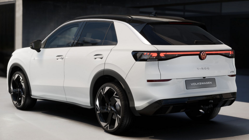 O621O04211_12.webp_T-Roc R-Line 1,5 eTSI 7DSG 110 kW