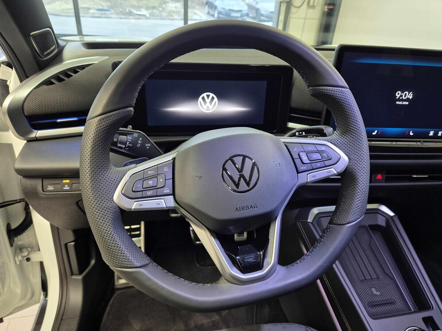 O621O04211_23.webp_T-Roc R-Line 1,5 eTSI 7DSG 110 kW