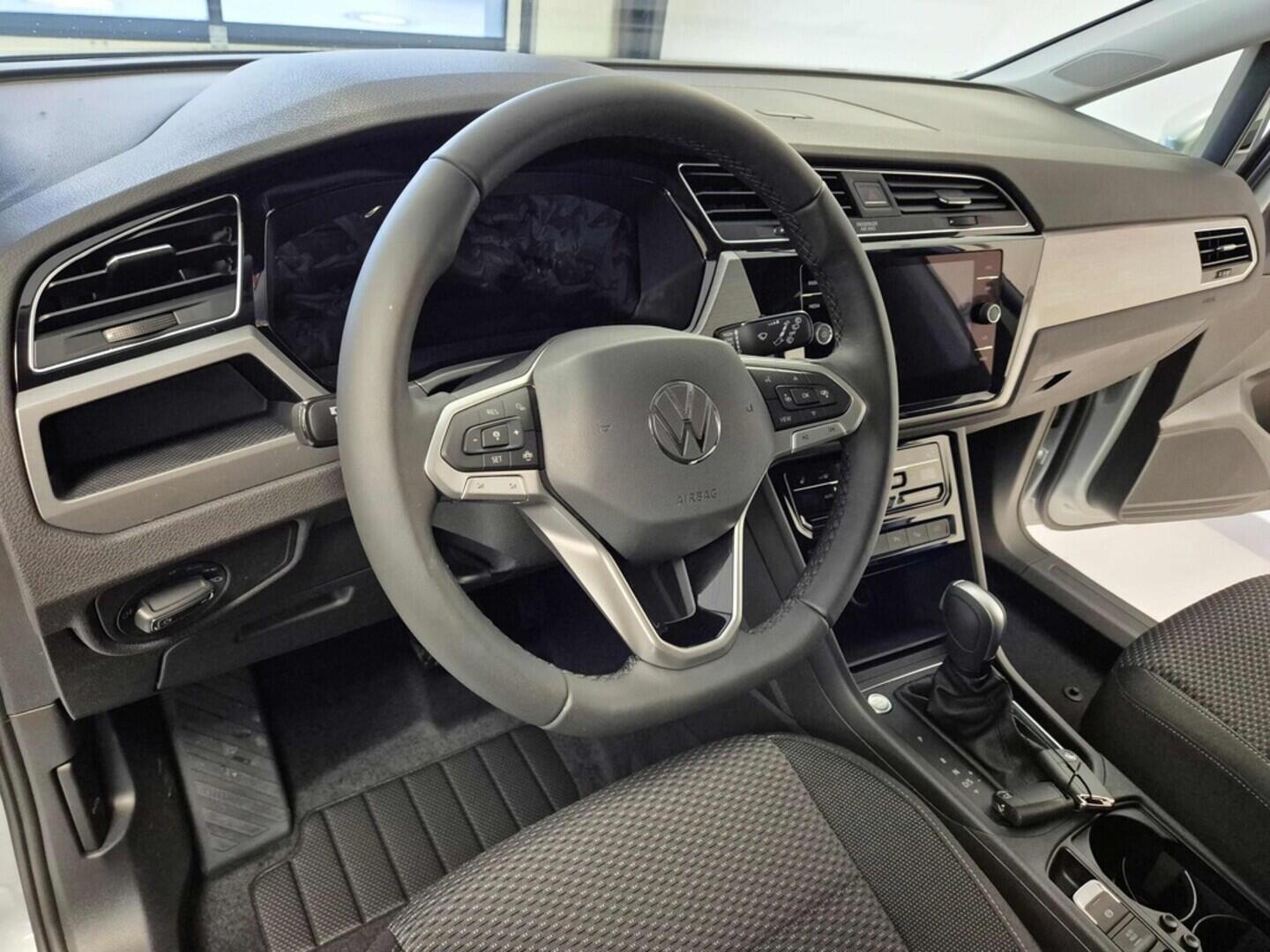 O621O04212_24.webp_Touran Friends 1,5 TSI EVO2 7DSG 110 kW