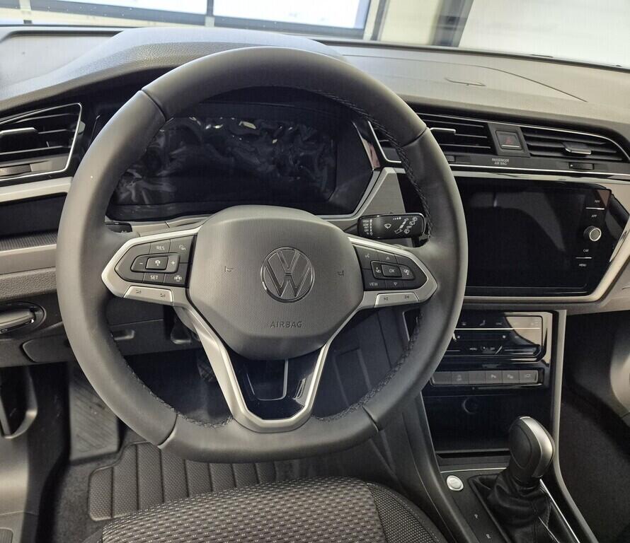 O621O04213_23.webp_Touran Friends 1,5 TSI EVO2 7DSG 110 kW