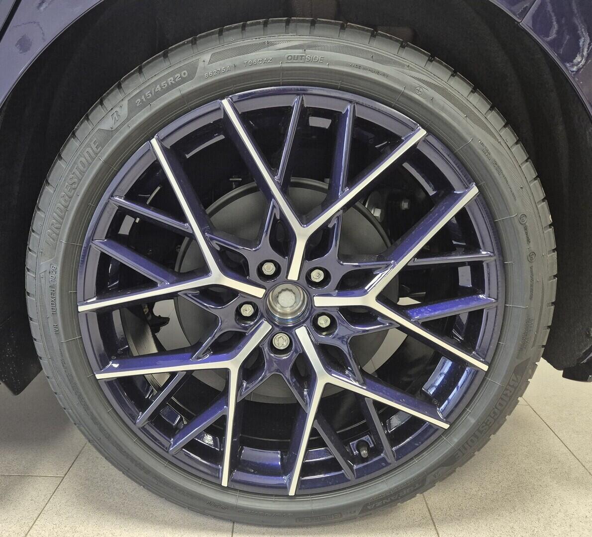 O621O04294_20.webp_ID.3 GTX Love FIRE+ICE  240 kW