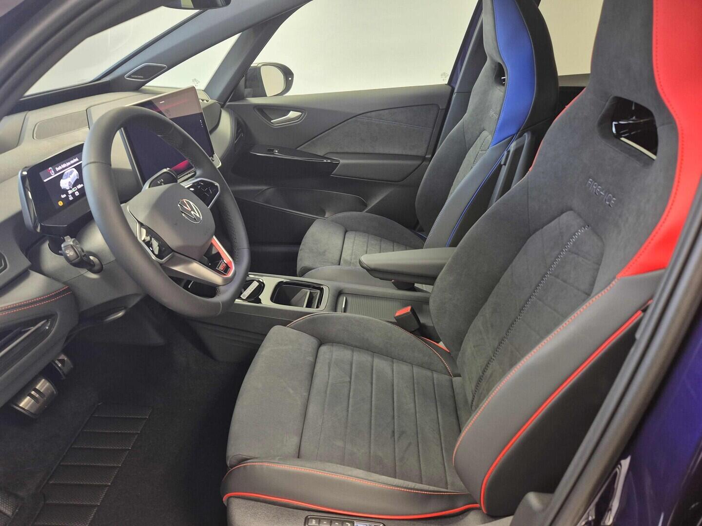 O621O04294_23.webp_ID.3 GTX Love FIRE+ICE  240 kW