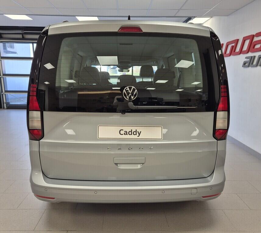 O621U01579_13.webp_Akční Caddy 1,5 TSI 85 kW