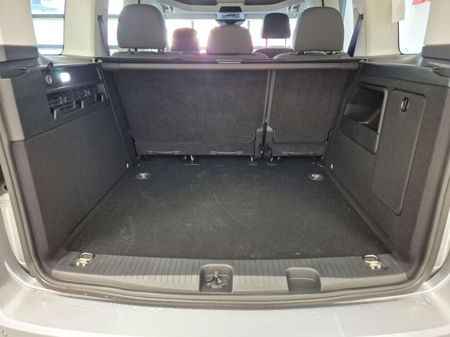 O621U01579_14.webp_Akční Caddy 1,5 TSI 85 kW