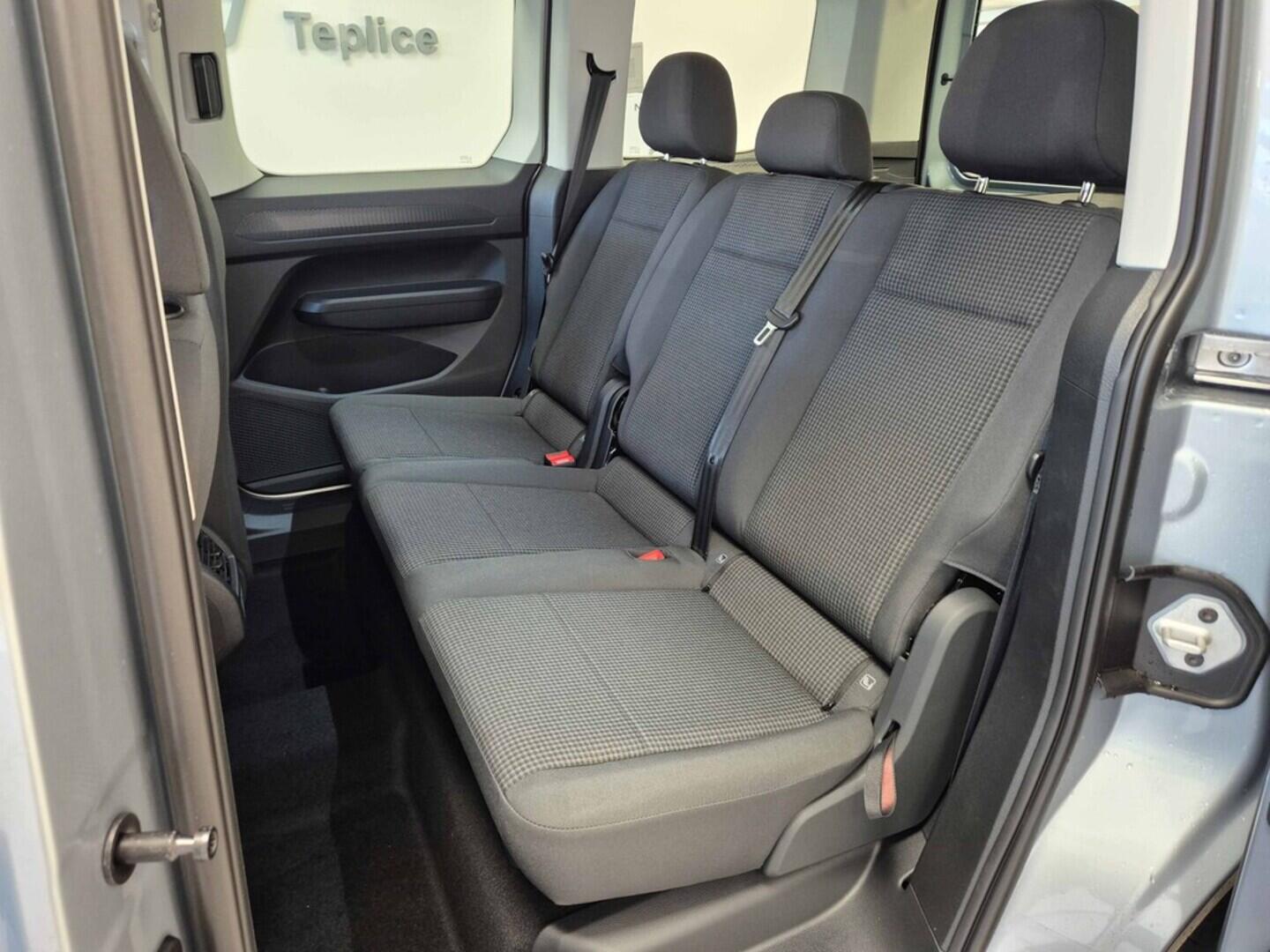 O621U01579_18.webp_Akční Caddy 1,5 TSI 85 kW