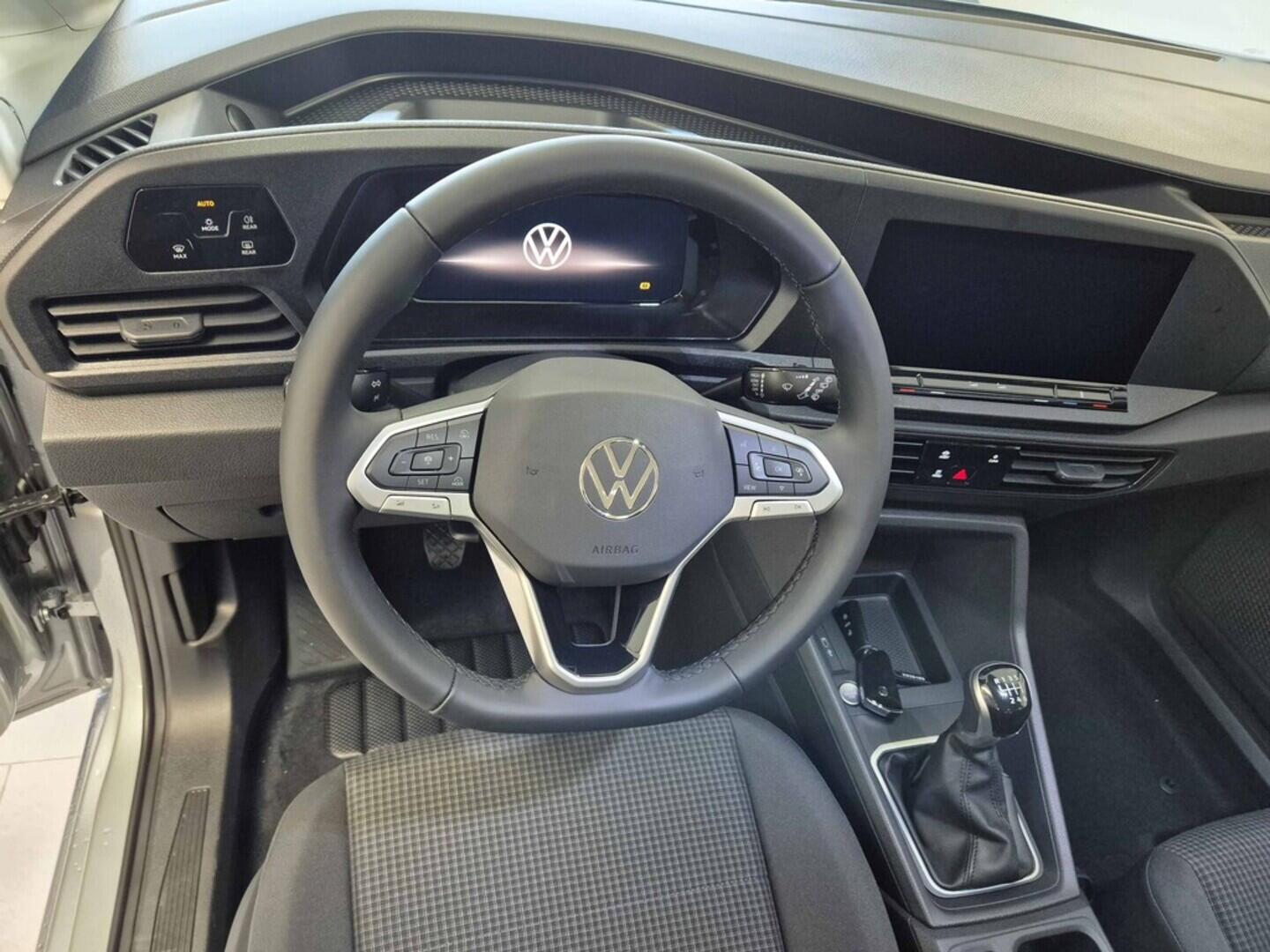 O621U01579_24.webp_Akční Caddy 1,5 TSI 85 kW