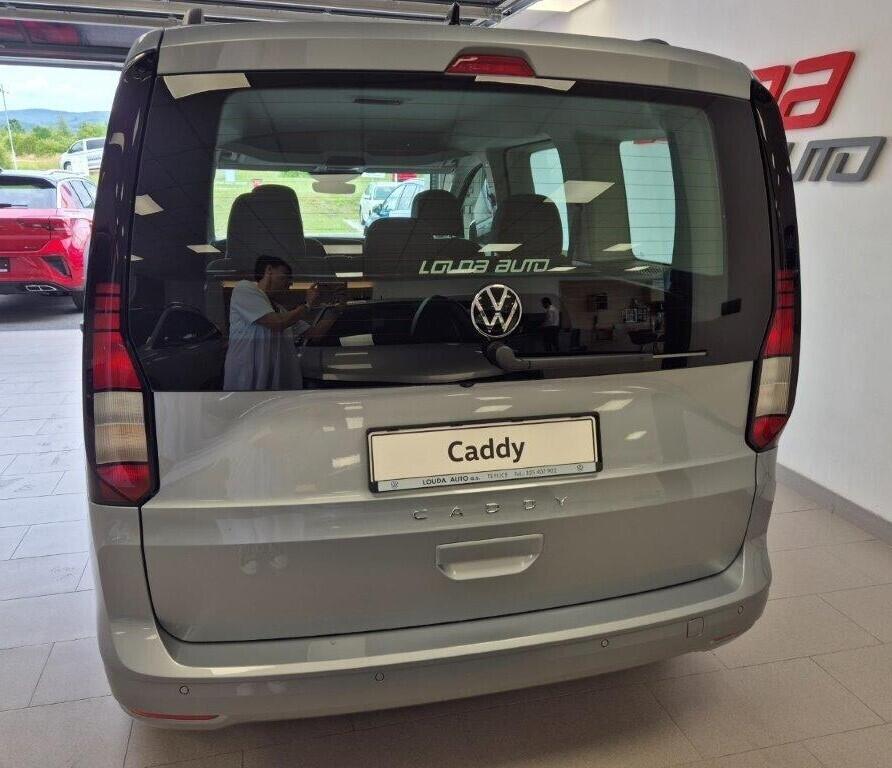 O621U01584_13.webp_Akční Caddy  1,5 TSI 85 kW