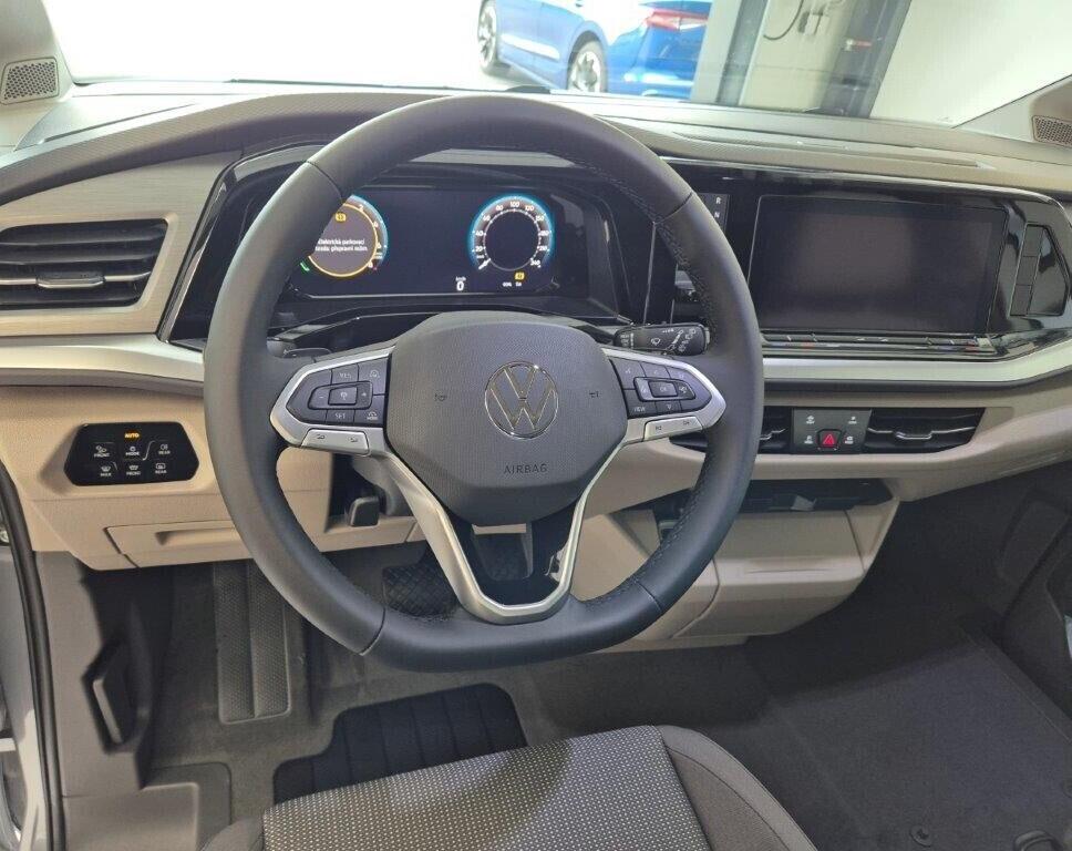 O621U01601_18.webp_Multivan Long Life 1,5 TSI PHEV 4M 180 kW
