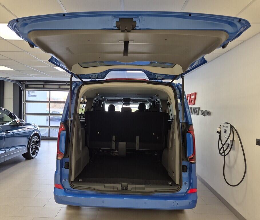 O621U01611_14.webp_Entry Caravelle Life 2.0 TDI 110 kW