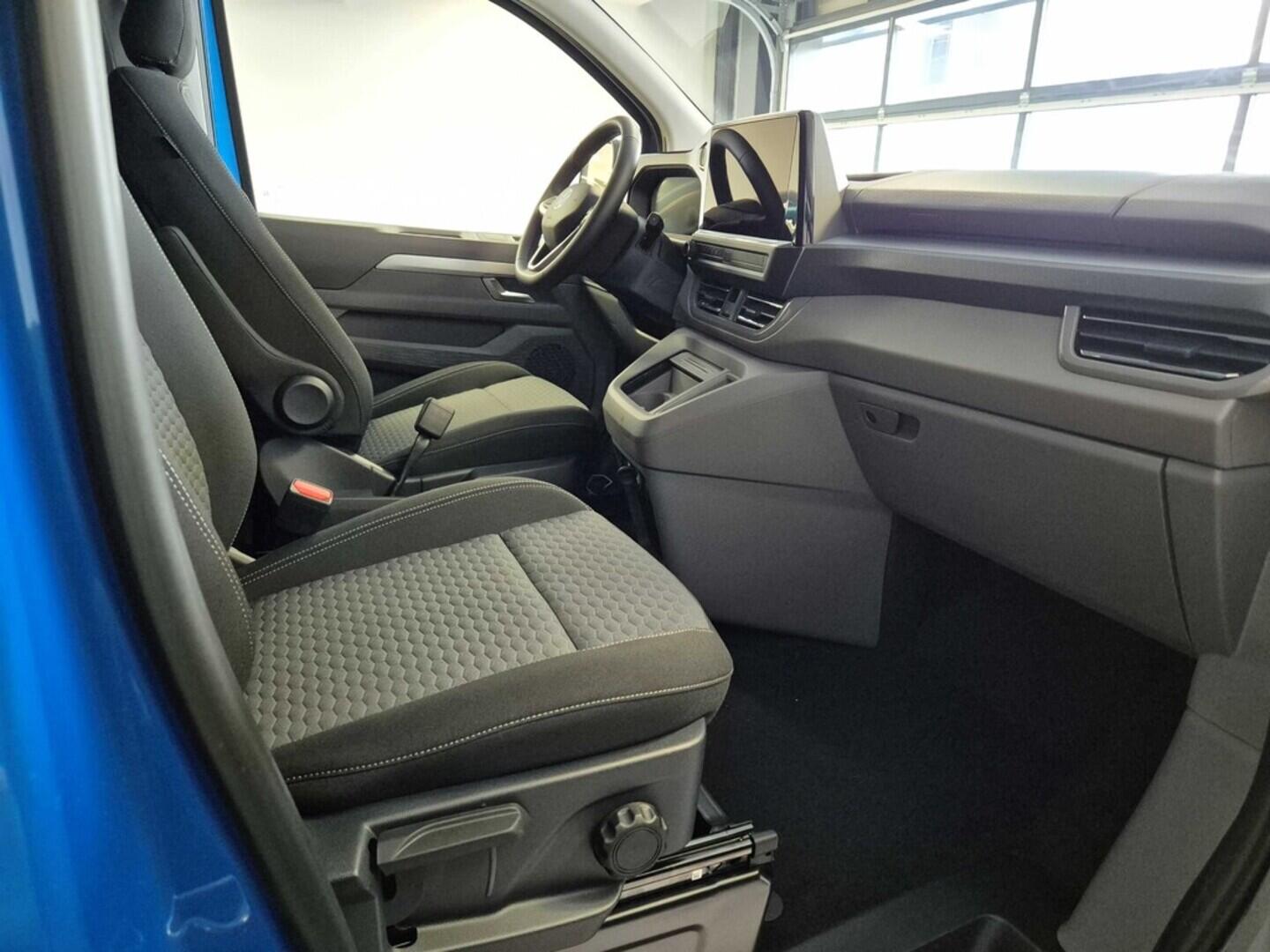 O621U01611_16.webp_Entry Caravelle Life 2.0 TDI 110 kW