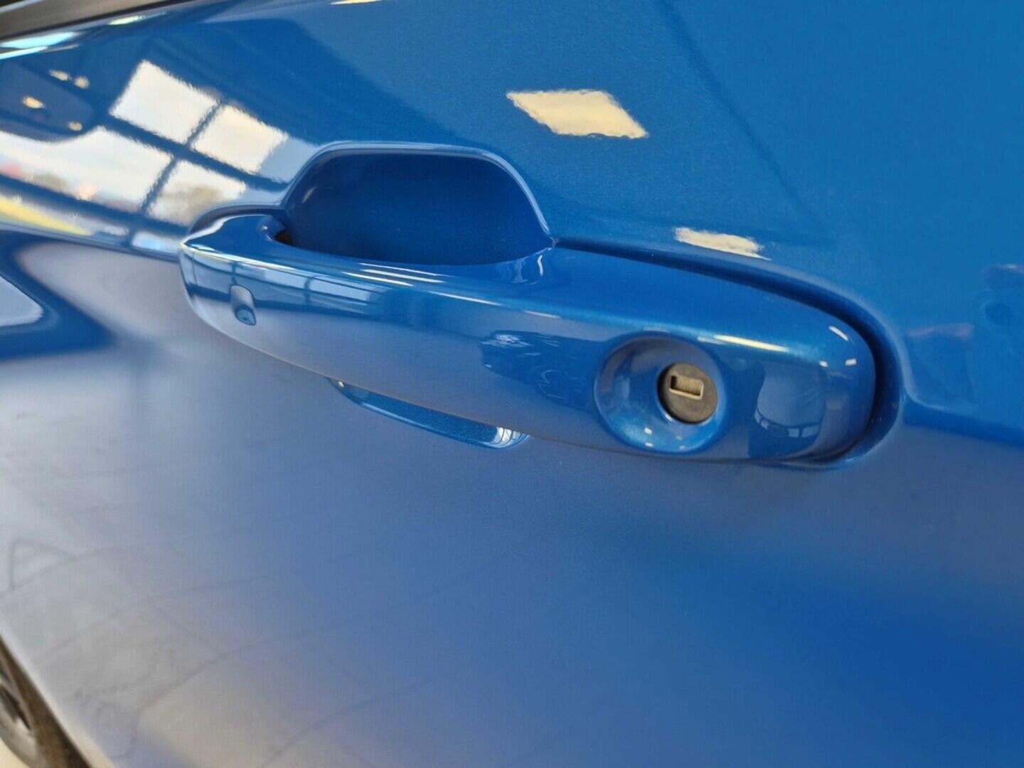 O621U01611_20.webp_Entry Caravelle Life 2.0 TDI 110 kW