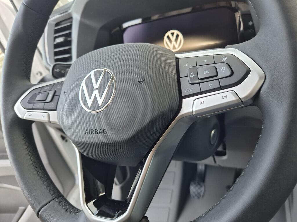 O621U01627_21.webp_Crafter skříň 35 6G FWD DR 103 kW