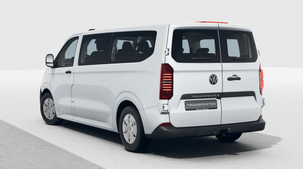 O621U01637_12.webp_Entry Transporter Kombi 2,0 TDI 8AUT DR 110 kW