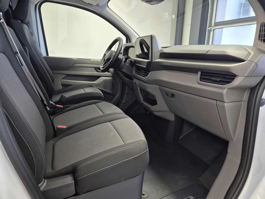 O621U01643_17.webp_e-Transporter skříň 160 kW DR 160 kW