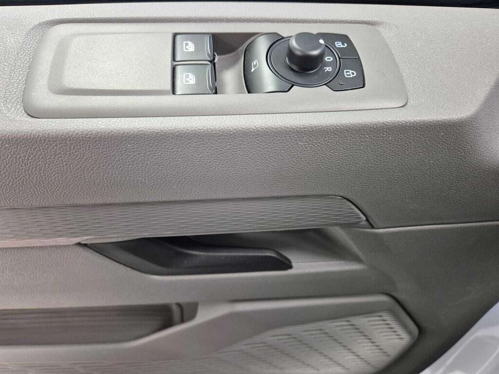 O621U01643_21.webp_e-Transporter skříň 160 kW DR 160 kW