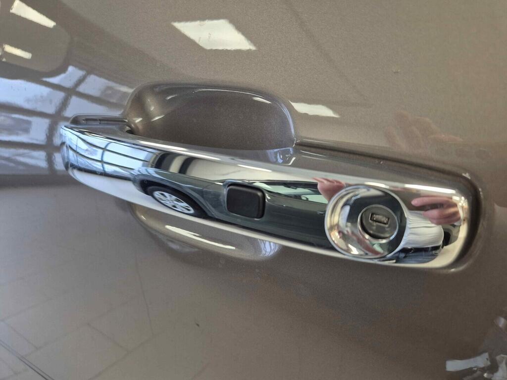 O621U01646_21.webp_Amarok DC Aventura  3,0 TDI 10AUT 177 kW