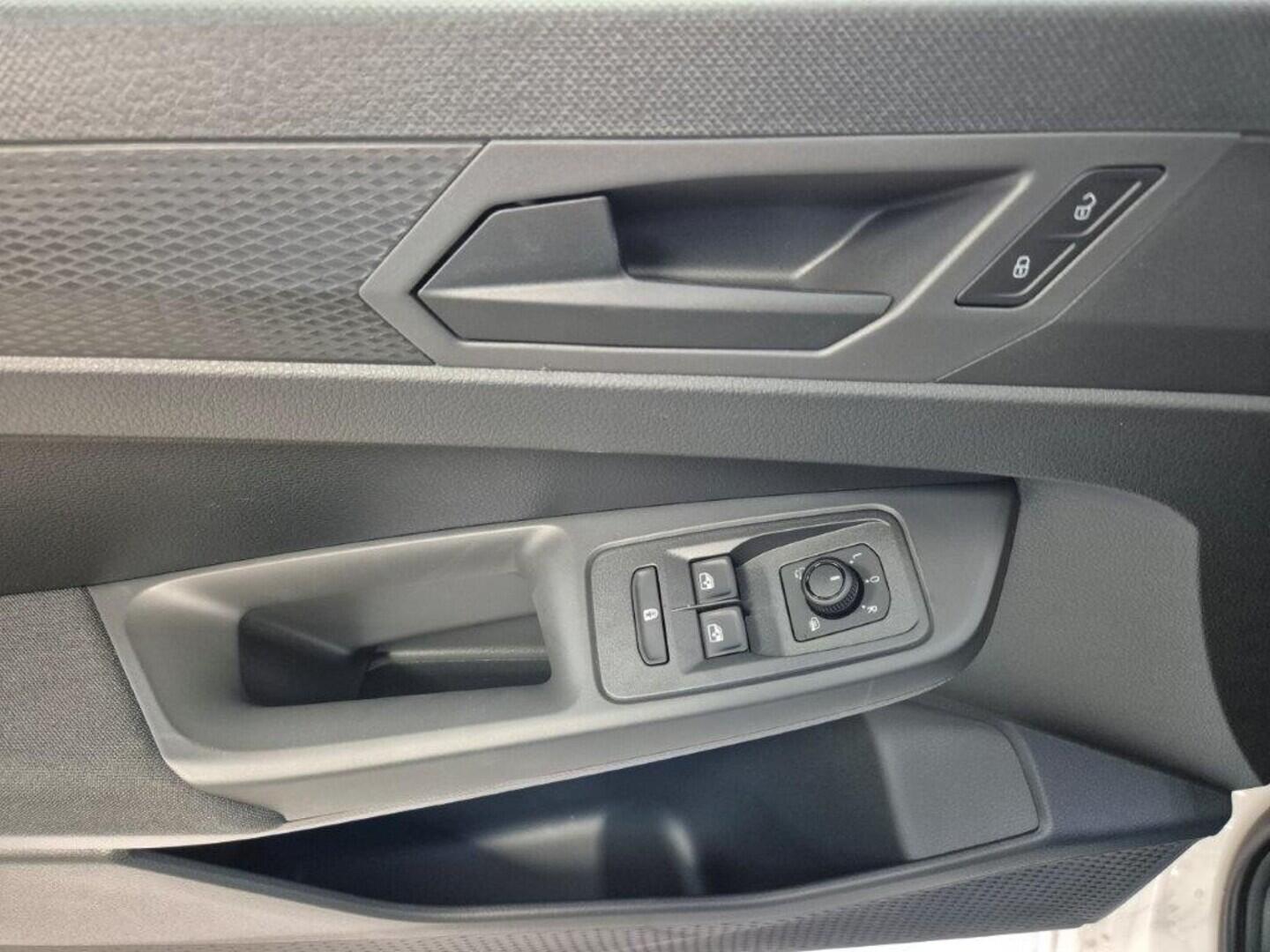 O621U01647_20.webp_Caddy 2,0 TDI 75 kW