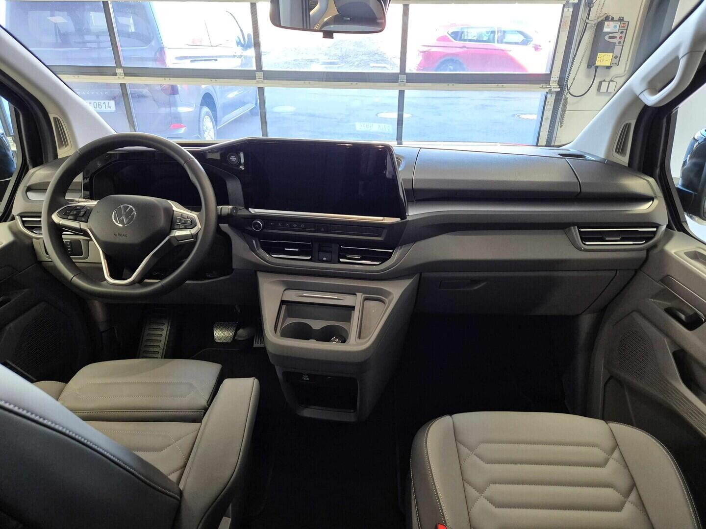 O621U01667_19.webp_Caravelle Style 2.0 TDI 4MOT 8AUT DR 125 kW