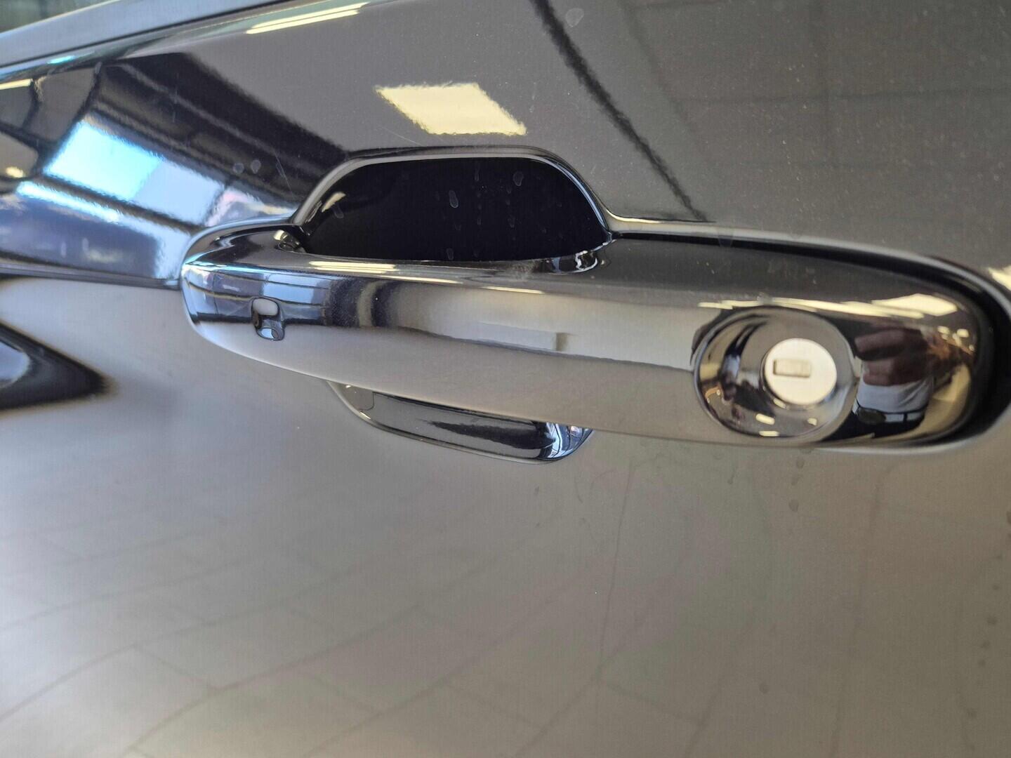 O621U01667_20.webp_Caravelle Style 2.0 TDI 4MOT 8AUT DR 125 kW