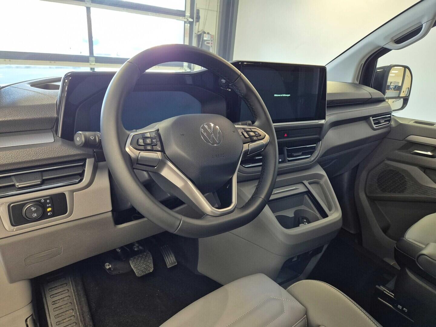 O621U01667_23.webp_Caravelle Style 2.0 TDI 4MOT 8AUT DR 125 kW