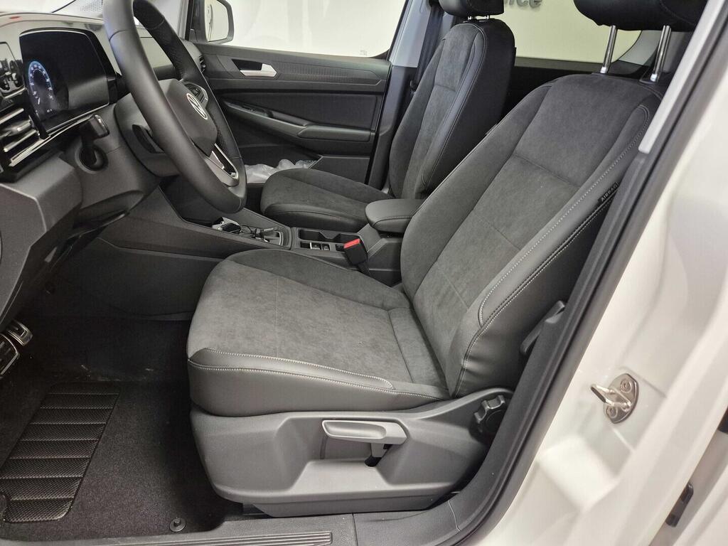 O621U01674_22.webp_Akční Caddy Maxi Style 1,5 TSI DSG  kW