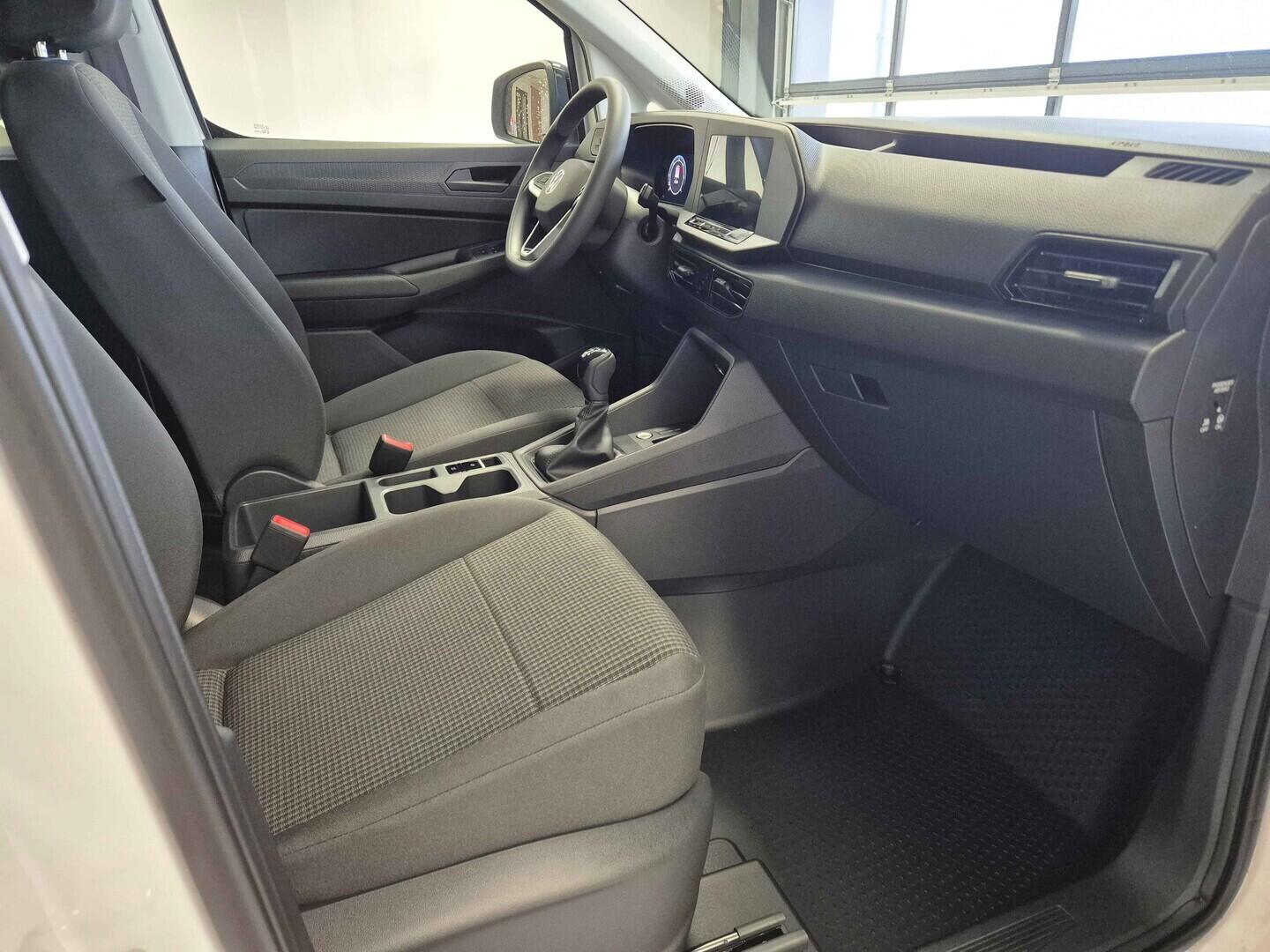 O621U01683_17.webp_Akční Caddy Flexicab Maxi  75 kW