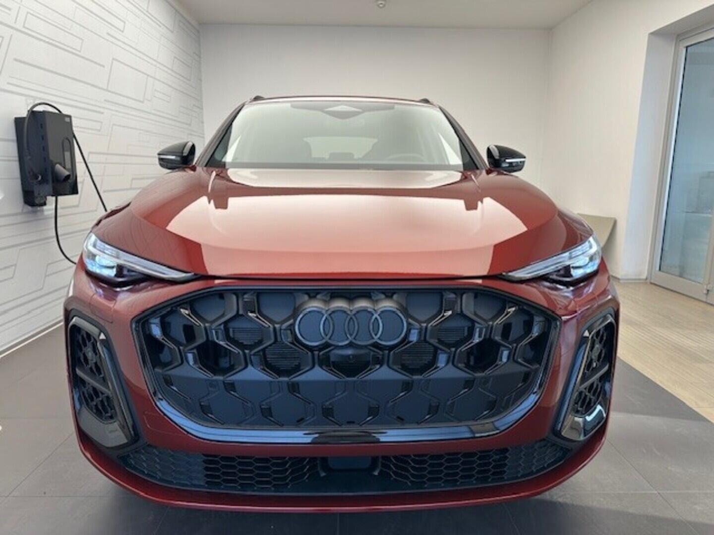 O631001045_11.webp_Q5 S-line 40 TDI quattro STR 150 kW