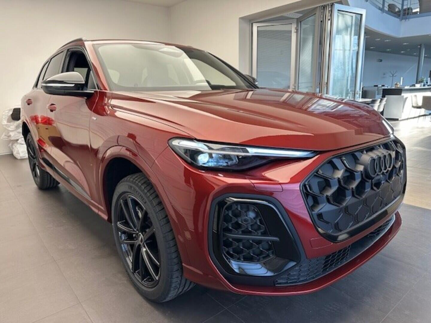 O631001045_18.webp_Q5 S-line 40 TDI quattro STR 150 kW