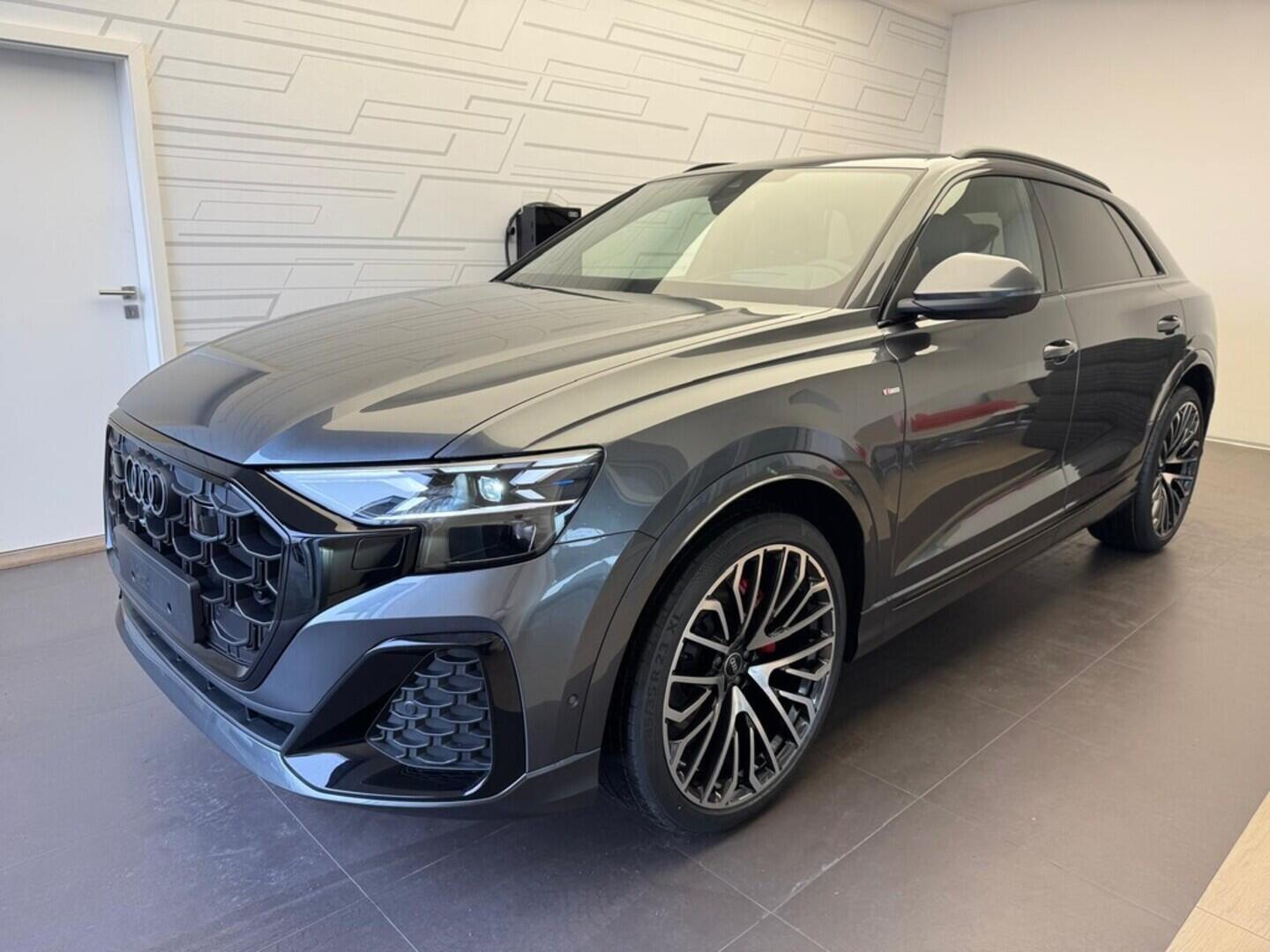 O631001059_10.webp_Q8 SUV  50 TDI quattro 210 kW