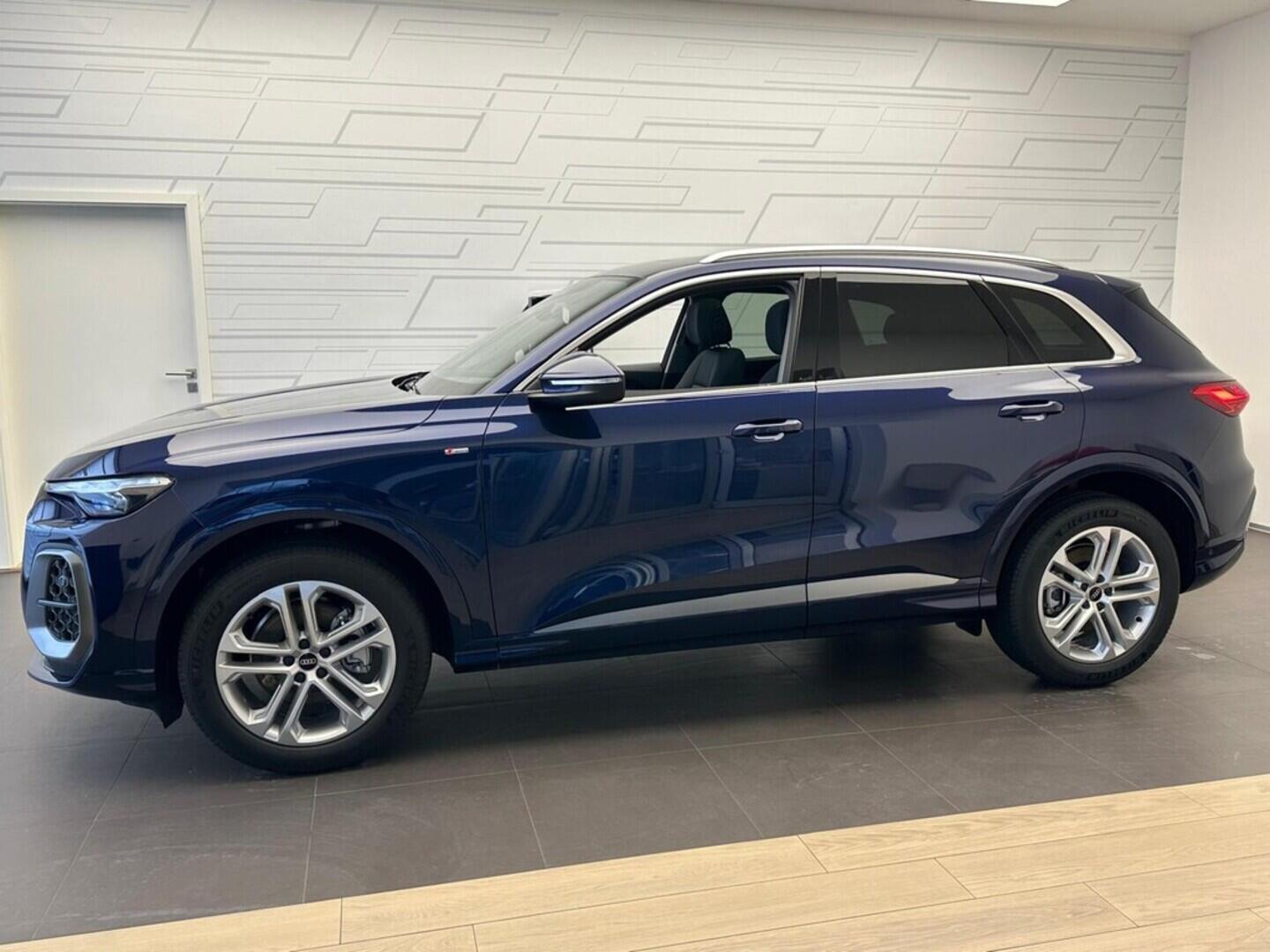 O631001061_13.webp_Q5 TFSI quattro 150 kW