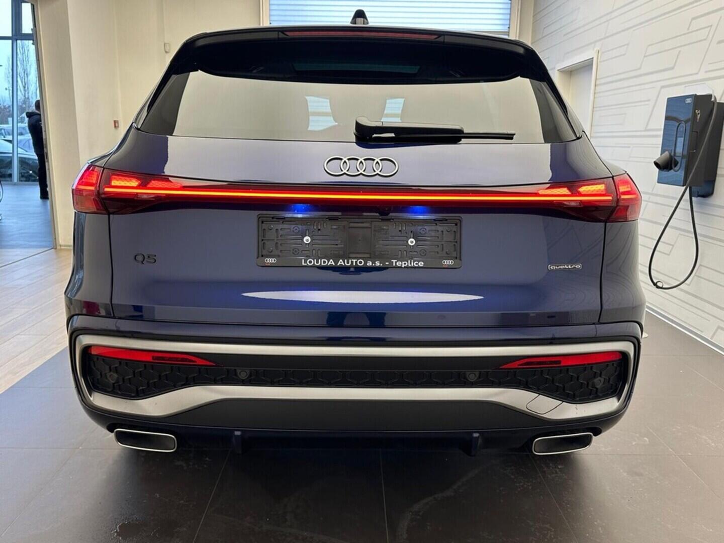 O631001061_15.webp_Q5 TFSI quattro 150 kW