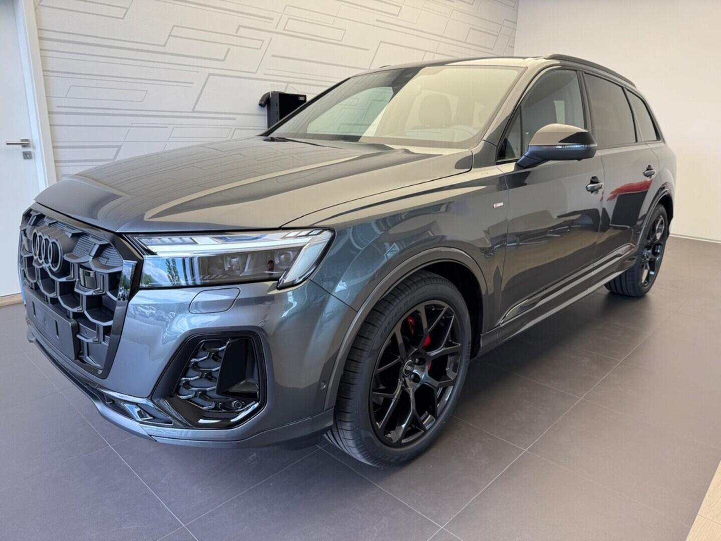 O631001071_10.webp_Q7 SUV S line 50 TDI quattro 210 kW