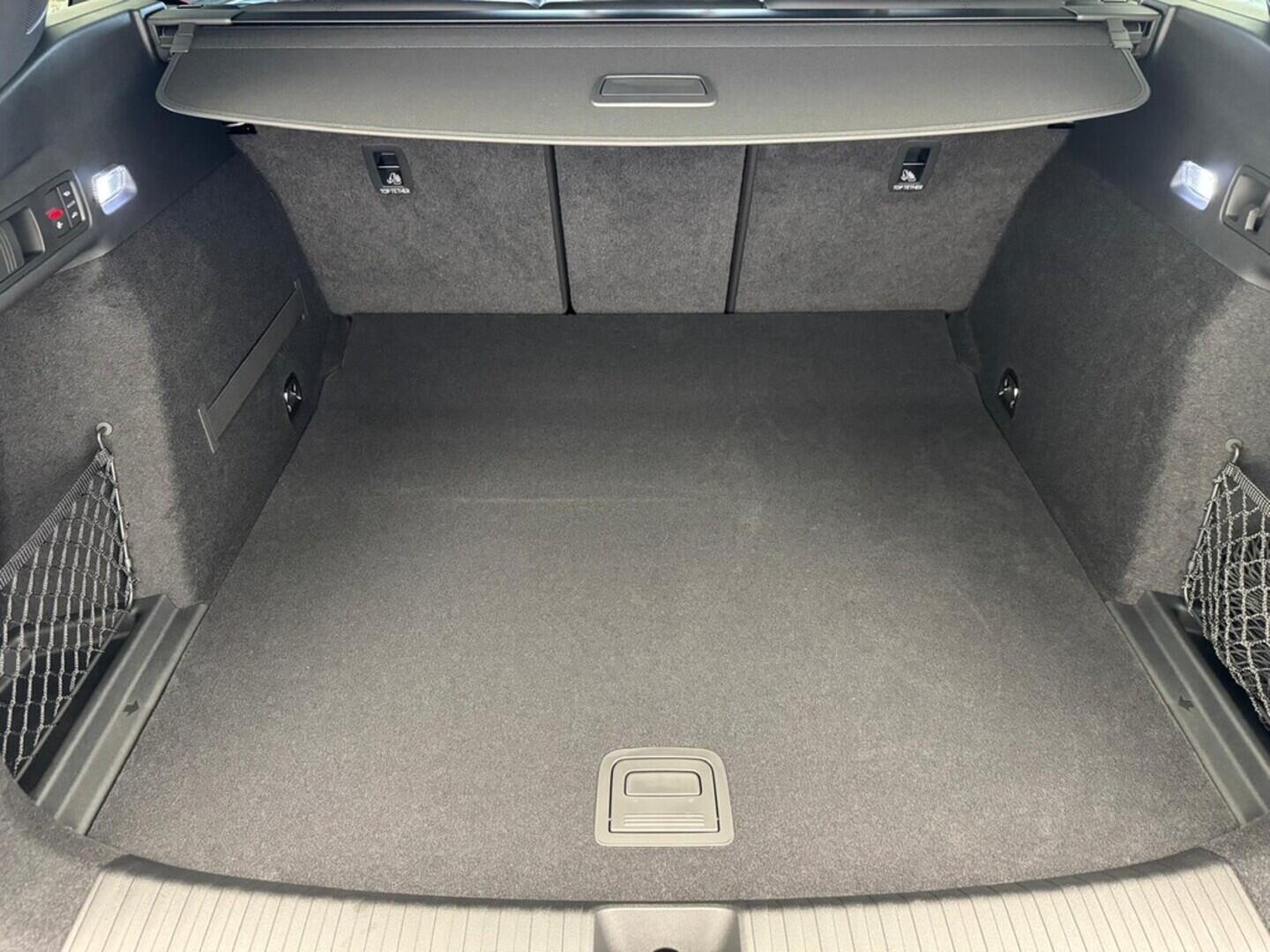 O631001110_17.webp_Q6 e-tron SUV quattro  285 kW