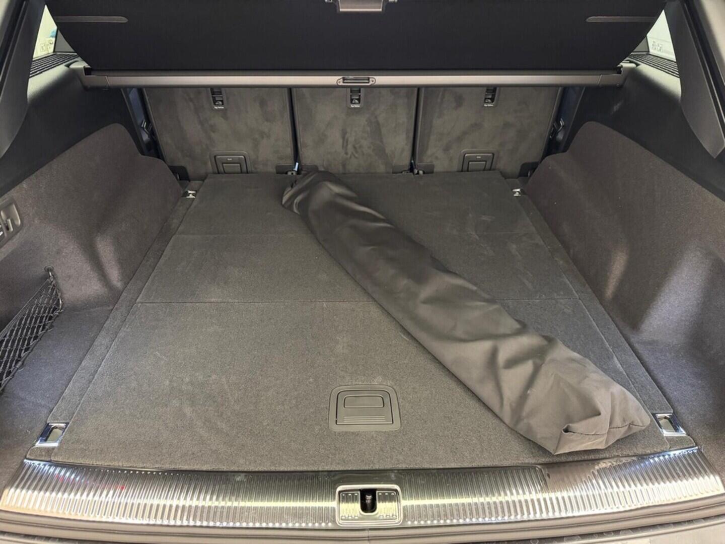 O631001124_17.webp_SQ7 quattro 4.0 TFSI 373 kW