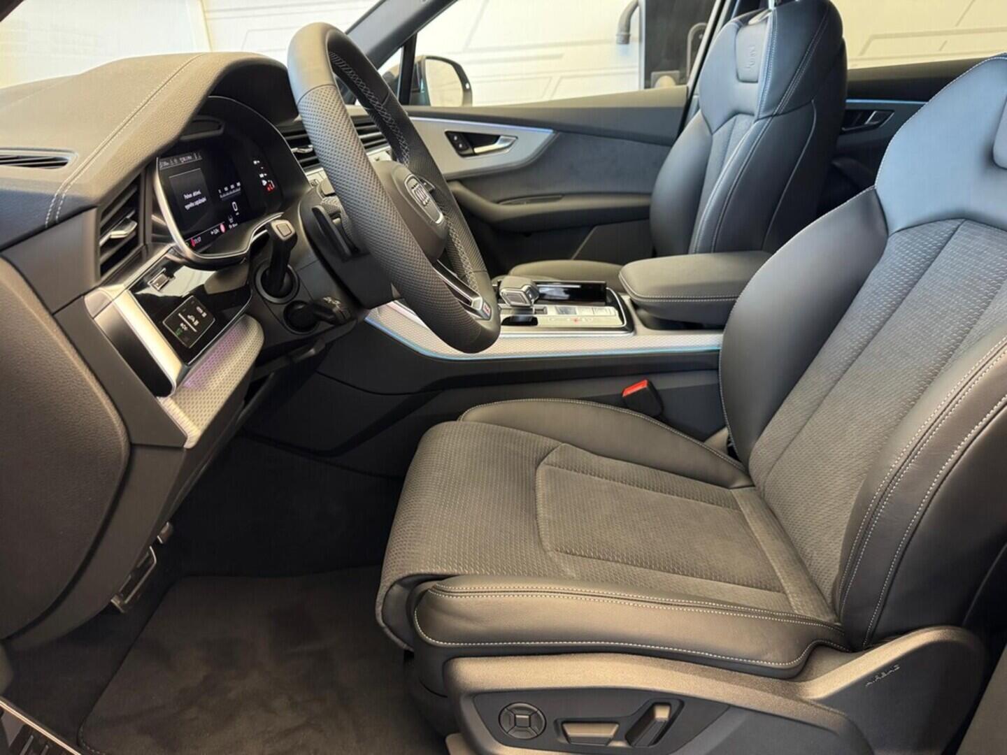 O631001125_16.webp_SQ7 quattro 4.0 TFSI 373 kW