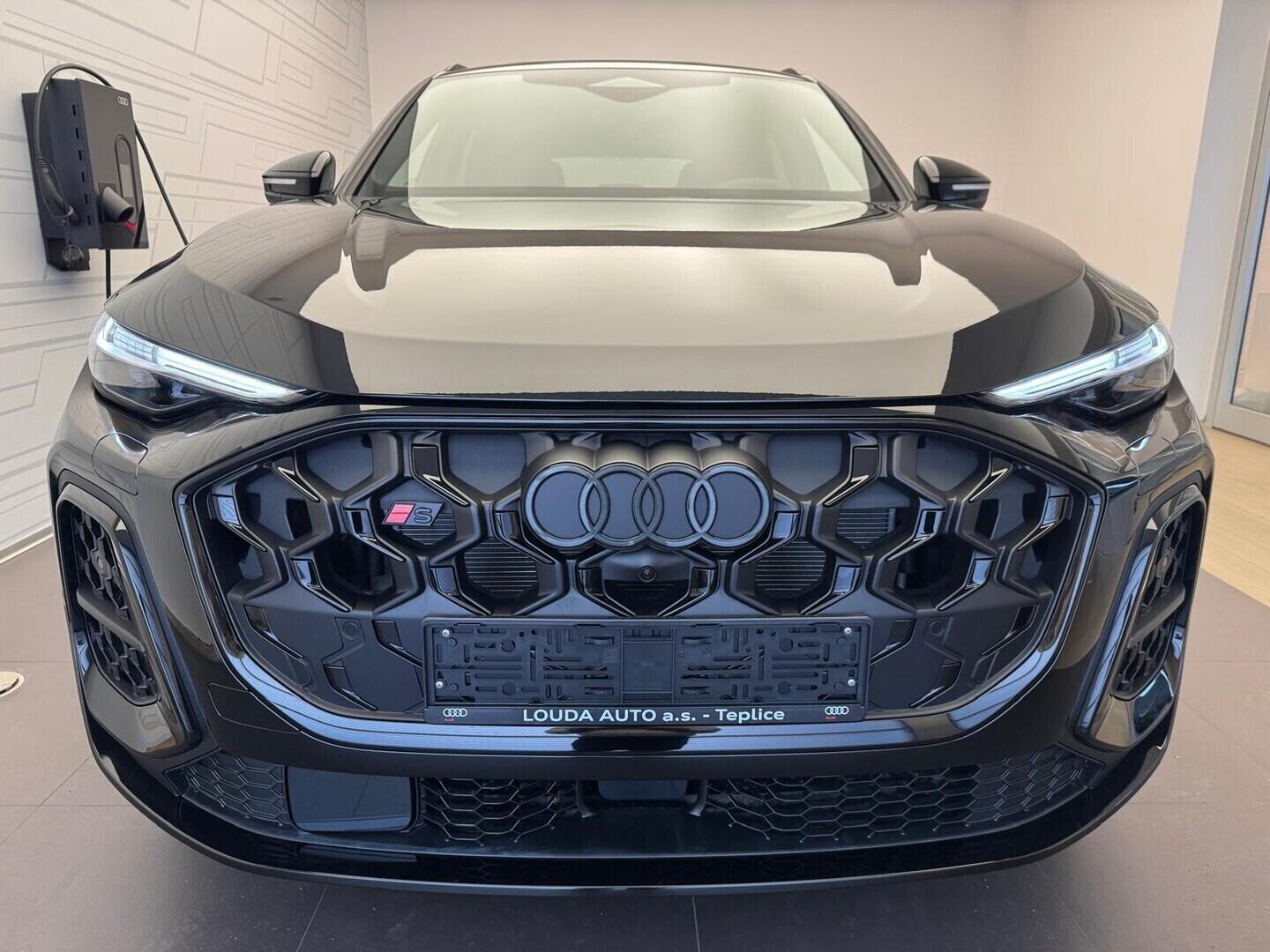 O631001127_11.webp_SQ5 quattro TFSI 270 kW