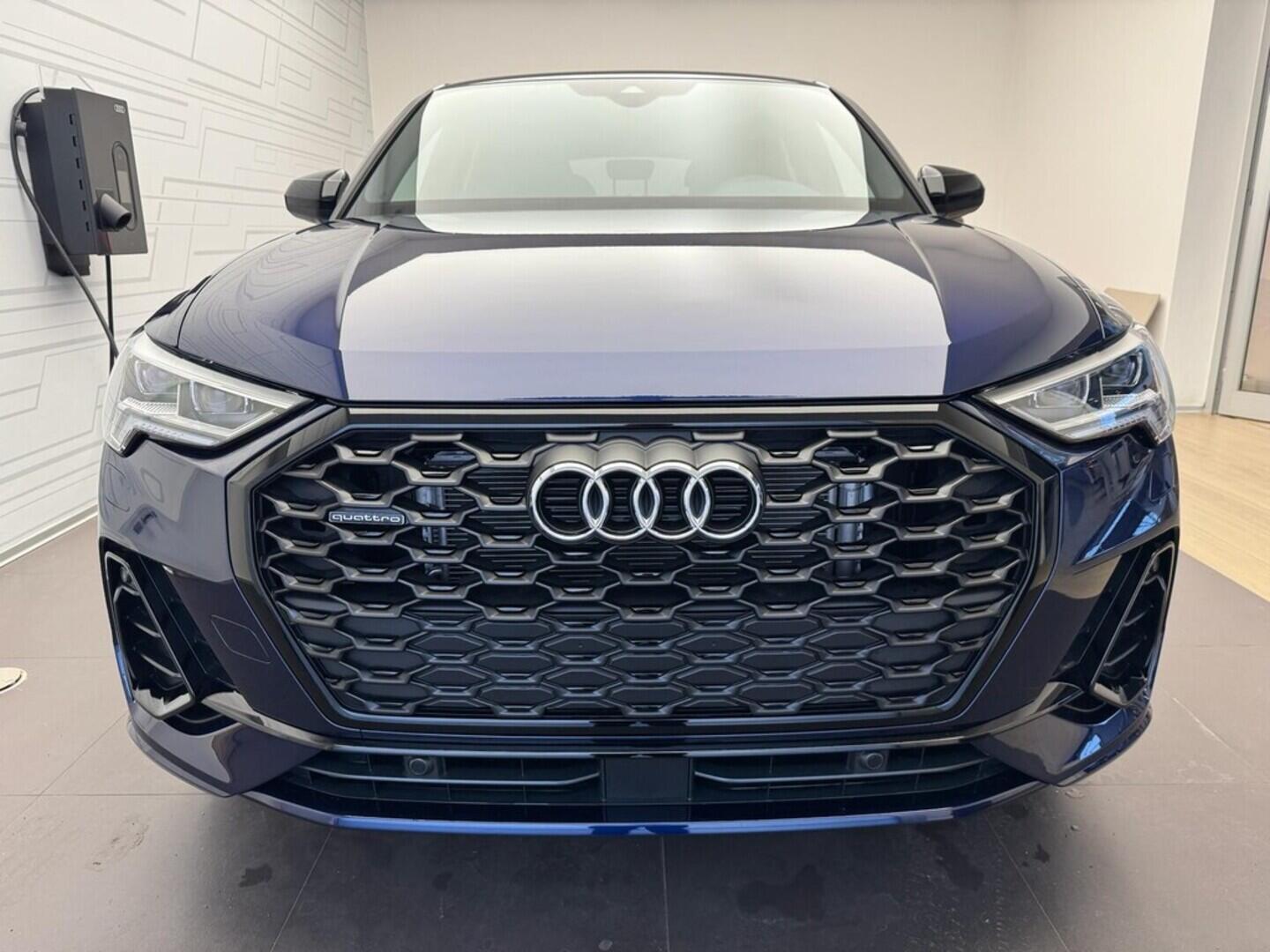 O631001142_11.webp_Q3 SB S Line 40 TDI q 142 kW