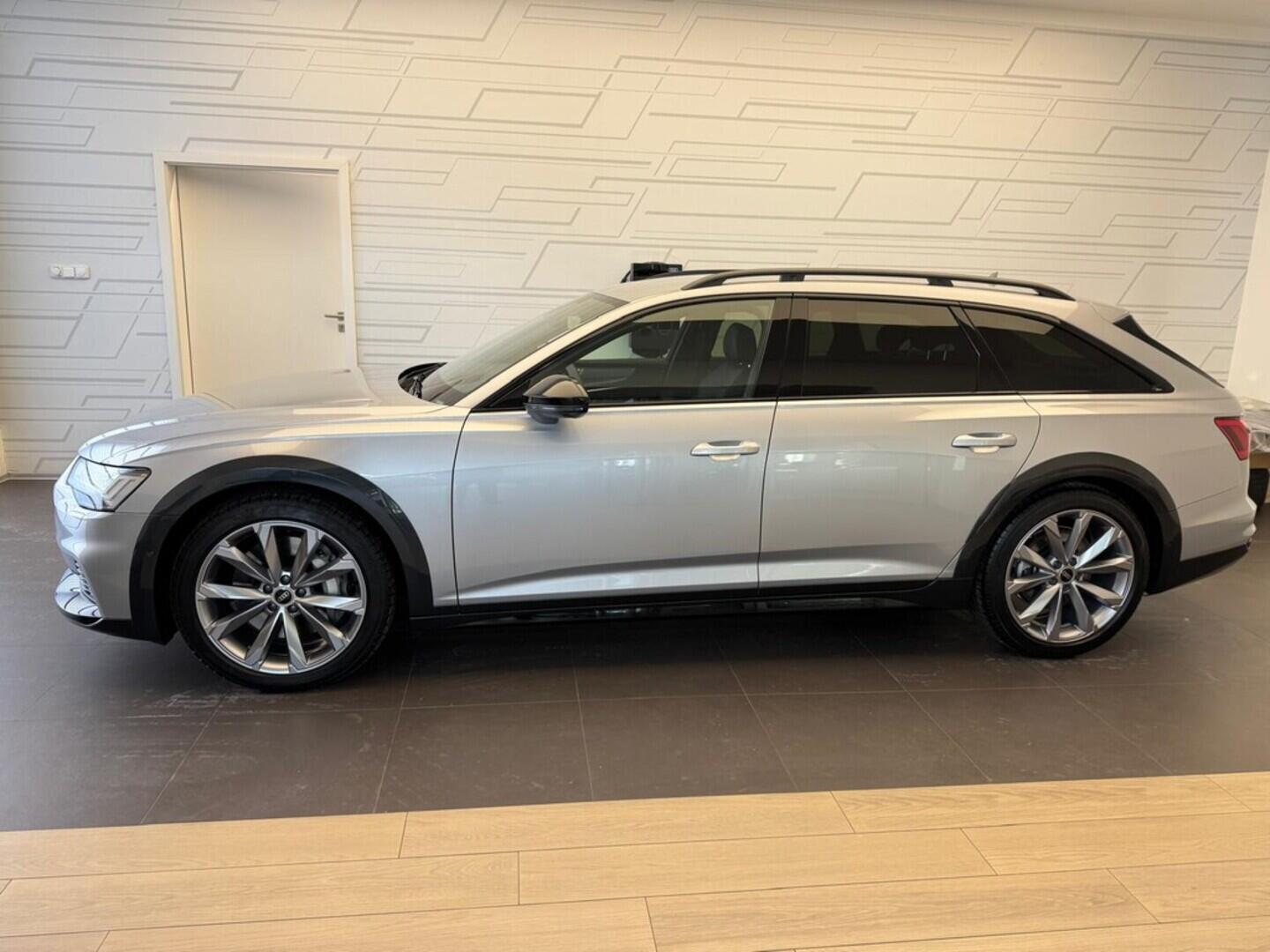 O631001163_13.webp_A6 Allroad 55 TDI quattro 253 kW