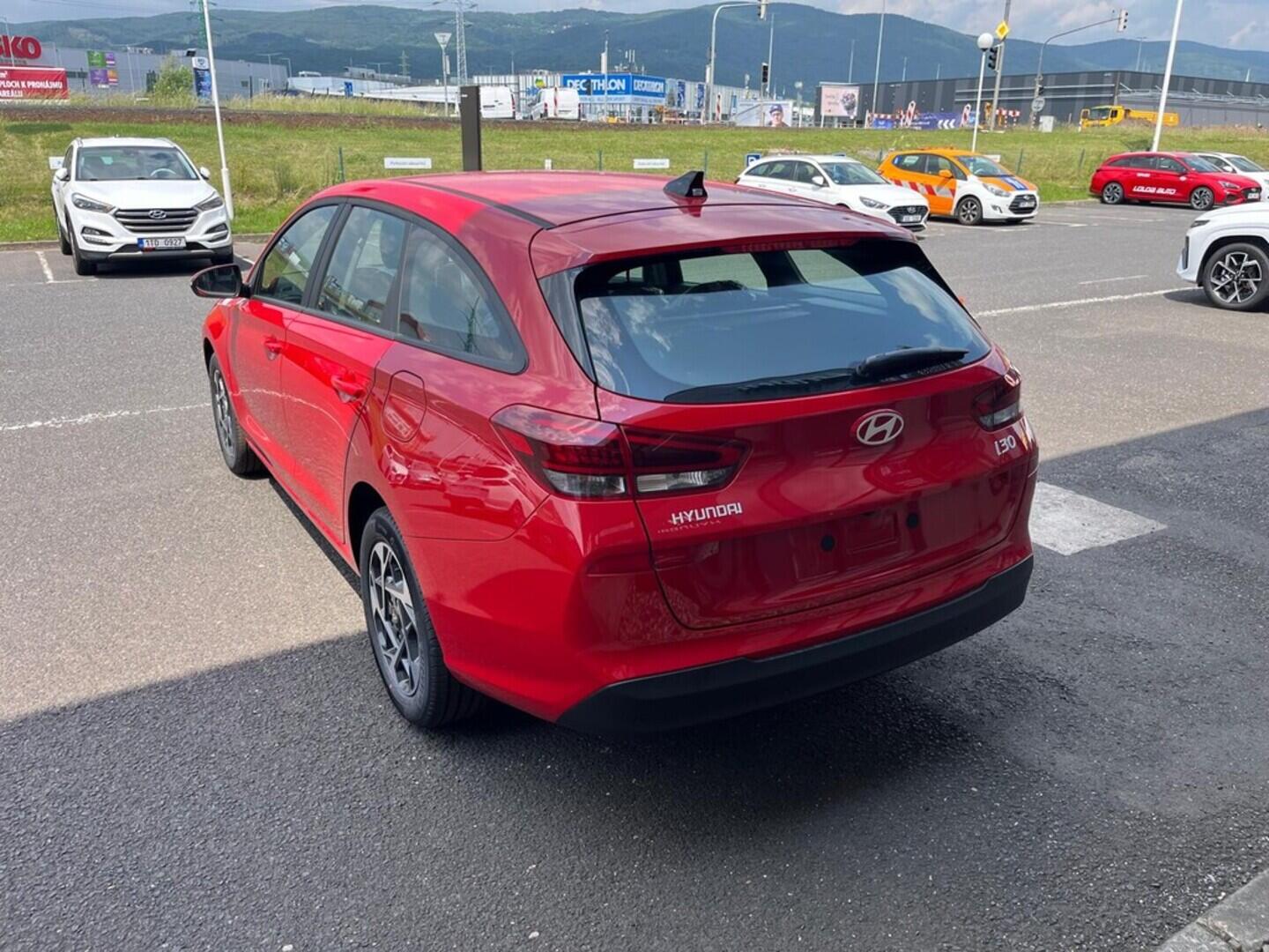 O641004032_12.webp_i30 WG PD PE -2146826259 1,5i  kW